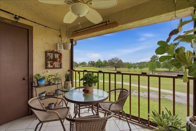 6111 LAKE POINTE DRIVE 202, Orlando, FL 32822