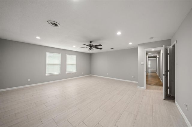 5755 Belvedere Street, Houston, TX 77021