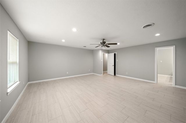 5755 Belvedere Street, Houston, TX 77021