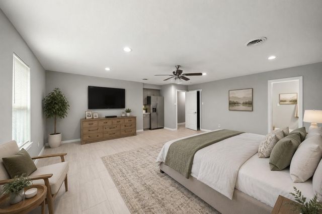5755 Belvedere Street, Houston, TX 77021