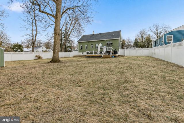 232 EDGEWOOD AVE, Audubon, NJ 08106