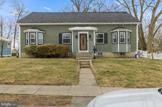 232 EDGEWOOD AVE, Audubon, NJ 08106