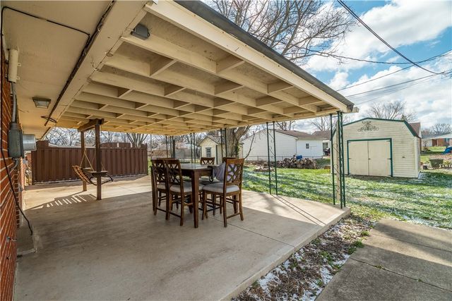 309 Candy, Englewood, OH 45322