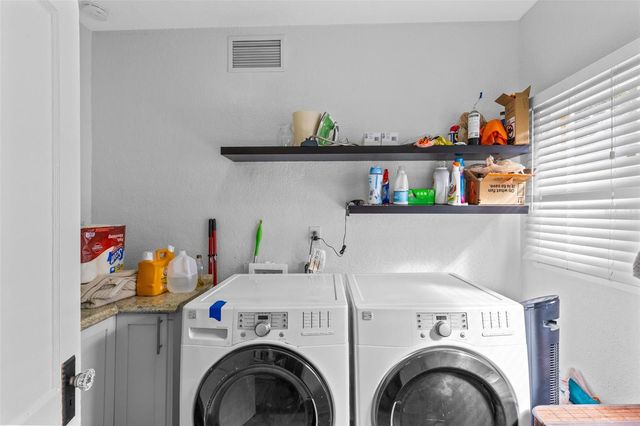 1409 E AMELIA STREET, Orlando, FL 32803