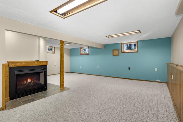 7072 Brian Drive, Centerville, MN 55038