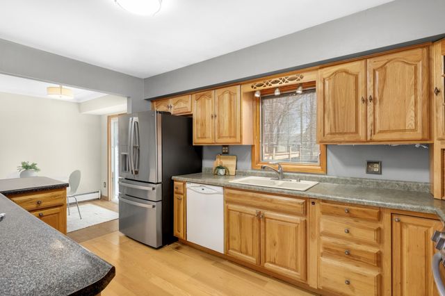 7072 Brian Drive, Centerville, MN 55038