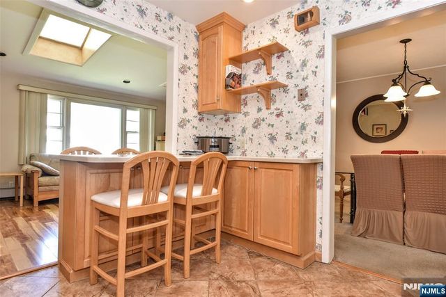 31 Susan Avenue, Midland Park, NJ 07432