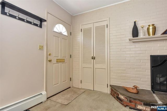 31 Susan Avenue, Midland Park, NJ 07432