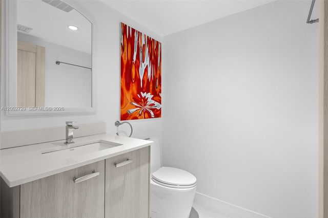 1133 102nd St 407, Bay Harbor Islands, FL 33154