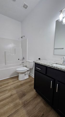 608 N Cheyenne Valley Road, Nixa, MO 65714