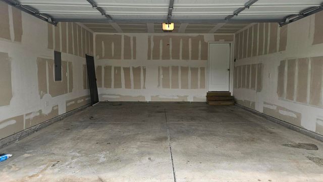 608 N Cheyenne Valley Road, Nixa, MO 65714