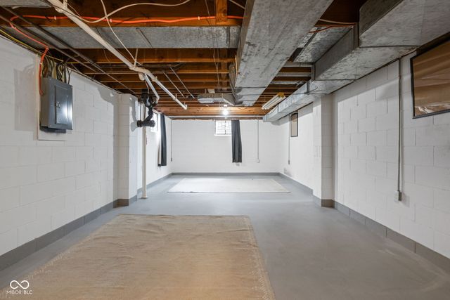 928 Forest Blvd N Drive, Indianapolis, IN 46240