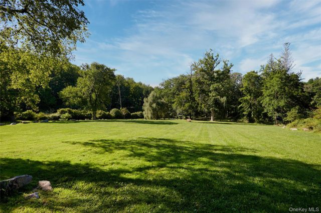 102 W Lake Road, Tuxedo Park, NY 10987