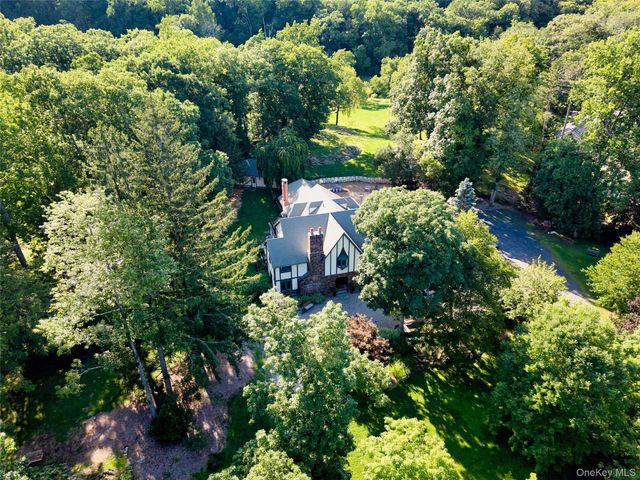 102 W Lake Road, Tuxedo Park, NY 10987