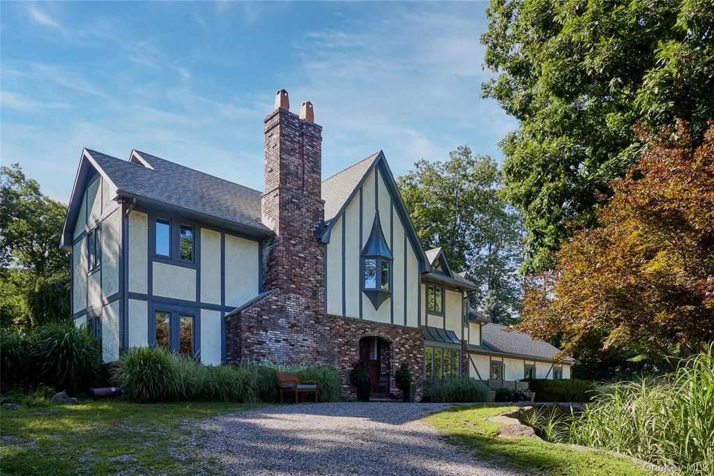 102 W Lake Road, Tuxedo Park, NY 10987 — photo 2