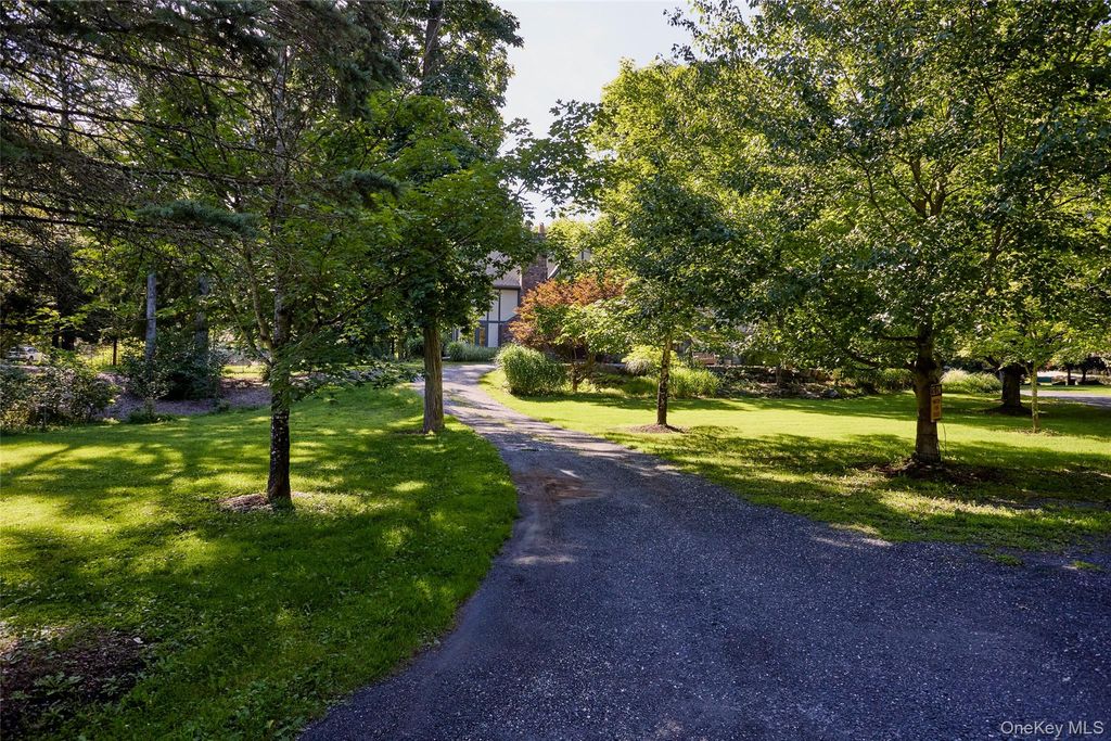 102 W Lake Road, Tuxedo Park, NY 10987 — photo 5