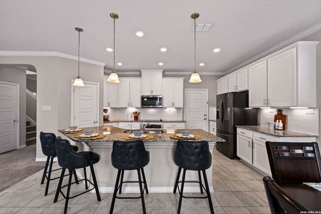 8216 VICTORY CV, San Antonio, TX 78254