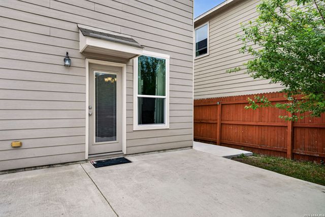 8216 VICTORY CV, San Antonio, TX 78254