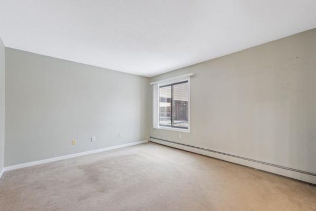 7500 Cahill Road 105C, Edina, MN 55439