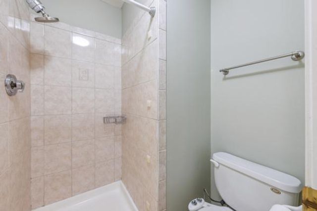 7500 Cahill Road 105C, Edina, MN 55439
