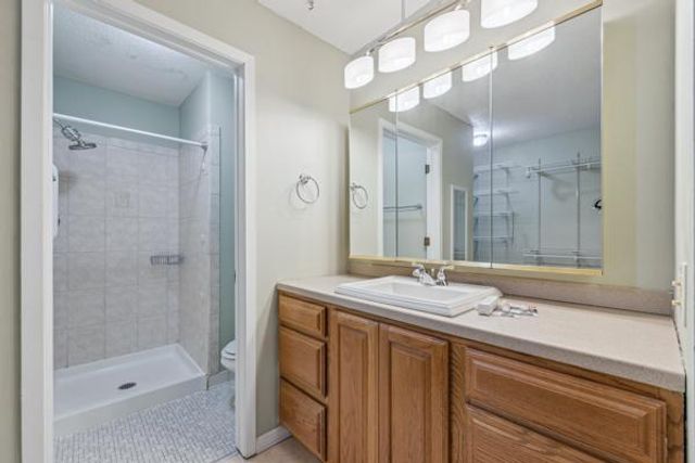 7500 Cahill Road 105C, Edina, MN 55439