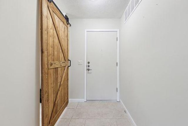7500 Cahill Road 105C, Edina, MN 55439