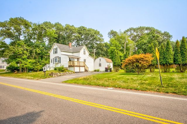 74 Oakland St, Brockton, MA 02302