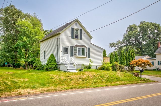 74 Oakland St, Brockton, MA 02302