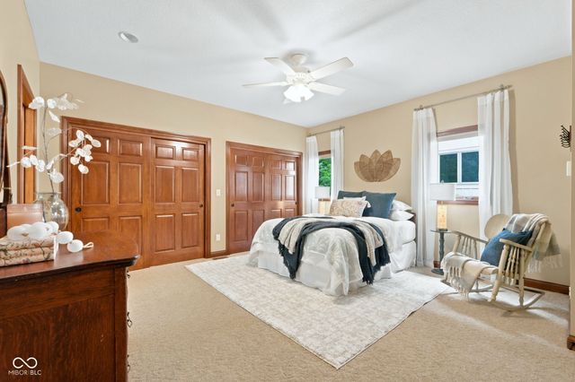 900 Ln 105 Lake James, Angola, IN 46703