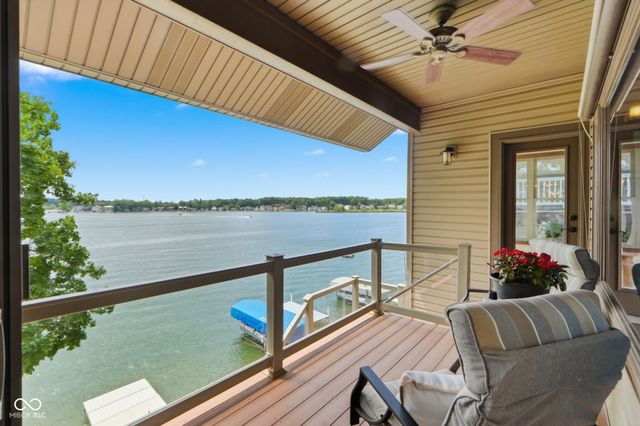 900 Ln 105 Lake James, Angola, IN 46703