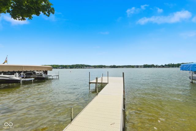 900 Ln 105 Lake James, Angola, IN 46703