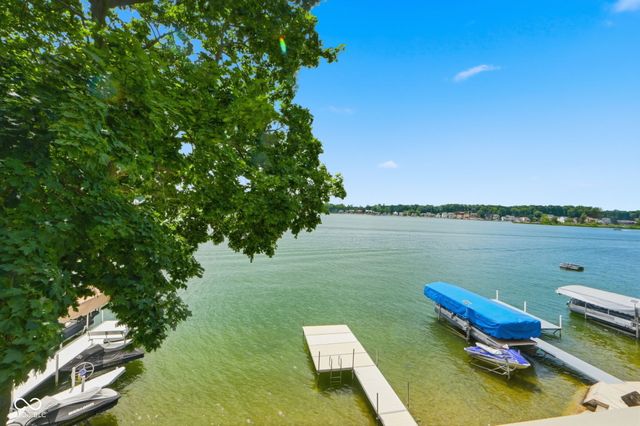 900 Ln 105 Lake James, Angola, IN 46703