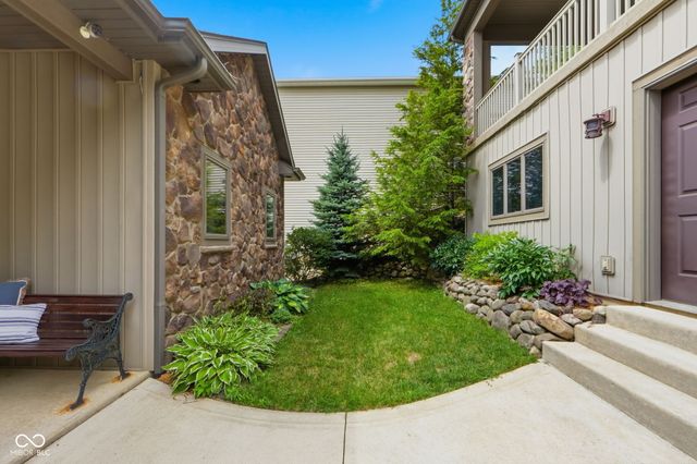 900 Ln 105 Lake James, Angola, IN 46703