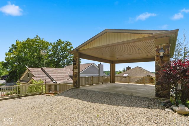 900 Ln 105 Lake James, Angola, IN 46703