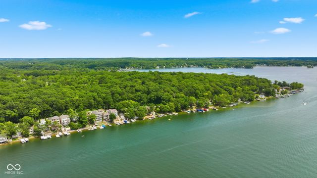 900 Ln 105 Lake James, Angola, IN 46703