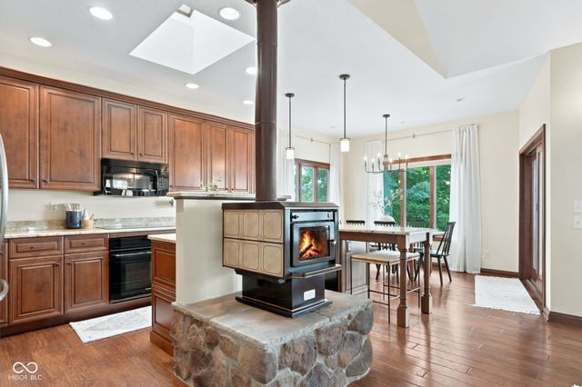 900 Ln 105 Lake James, Angola, IN 46703