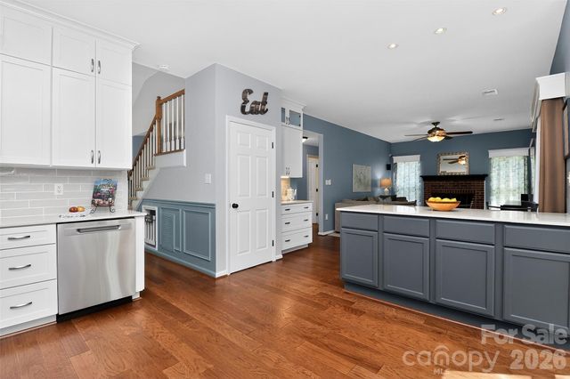 10729 Schooner Bay Lane, Charlotte, NC 28215