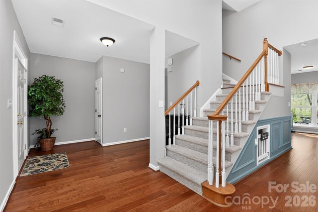 10729 Schooner Bay Lane, Charlotte, NC 28215