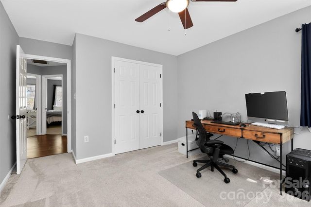 10729 Schooner Bay Lane, Charlotte, NC 28215