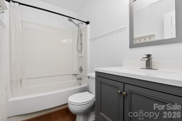 10729 Schooner Bay Lane, Charlotte, NC 28215