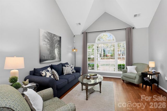 10729 Schooner Bay Lane, Charlotte, NC 28215