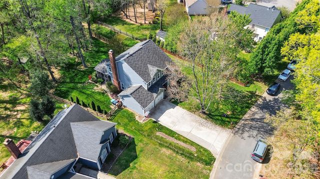 10729 Schooner Bay Lane, Charlotte, NC 28215