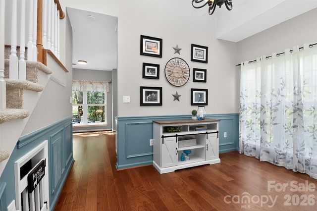 10729 Schooner Bay Lane, Charlotte, NC 28215