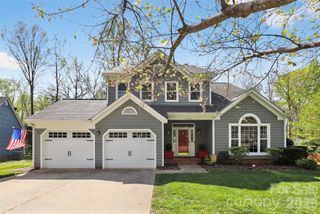 10729 Schooner Bay Lane, Charlotte, NC 28215