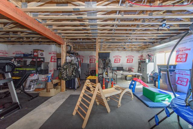 6789 W LEANDER DR, South Jordan, UT 84009