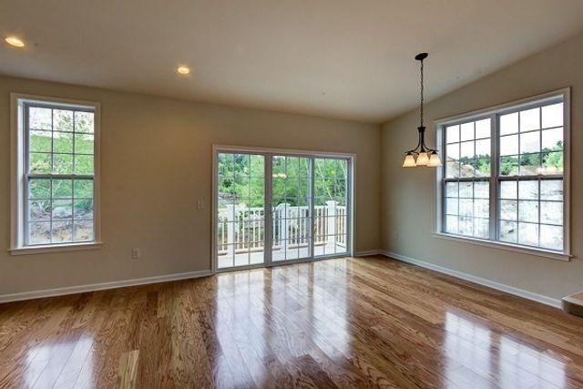 1008 Bradish Ln 1008, Westborough, MA 01581
