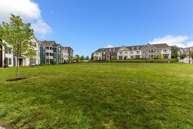 1008 Bradish Ln 1008, Westborough, MA 01581