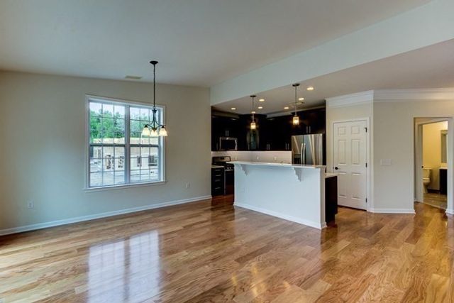 1008 Bradish Ln 1008, Westborough, MA 01581