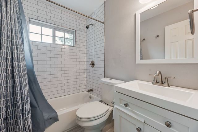 6742 Hialeah Drive, Dallas, TX 75214