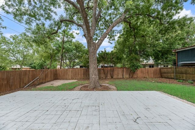 6742 Hialeah Drive, Dallas, TX 75214